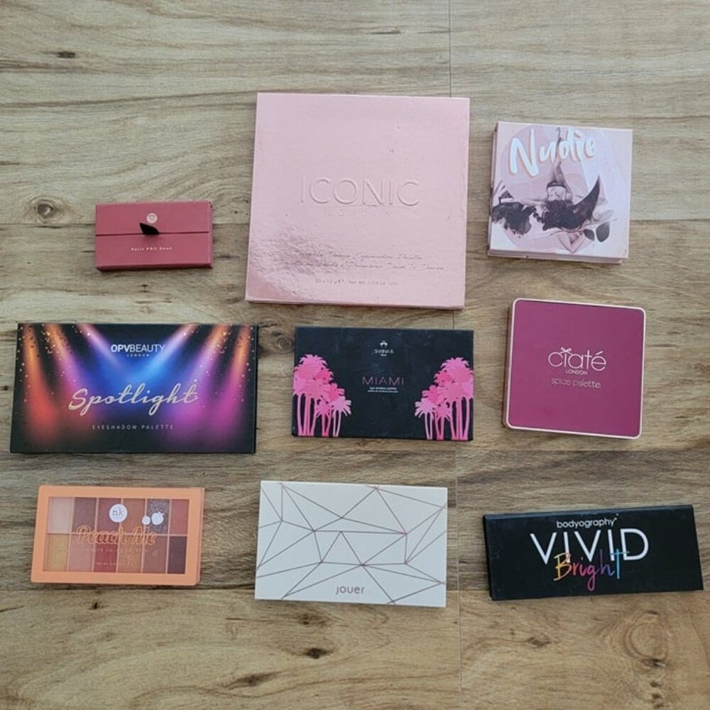 Assorted Eyeshadow Palette Bundle